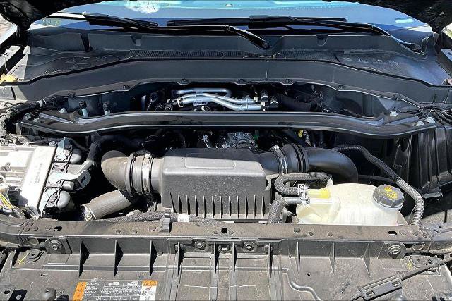 Certified 2025 Ford Explorer ST AWD/4WD image 9