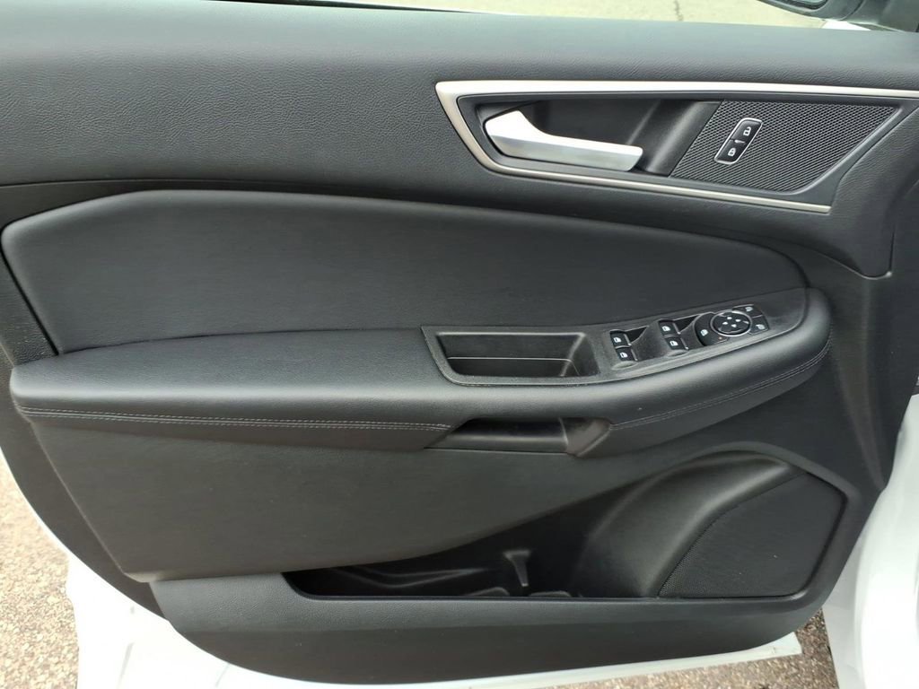 Certified 2023 Ford Edge SEL w/ Convenience Package image 13