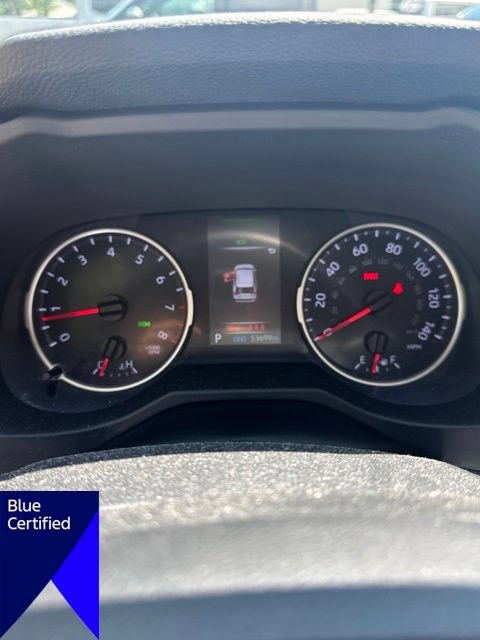 Used 2022 Toyota RAV4 XLE Premium FWD image 11