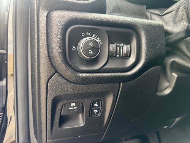 Used 2019 RAM 1500 Big Horn image 23