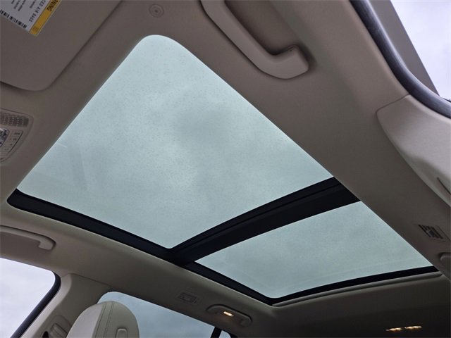 Used 2021 Mercedes-Benz GLS 450 4MATIC image 18