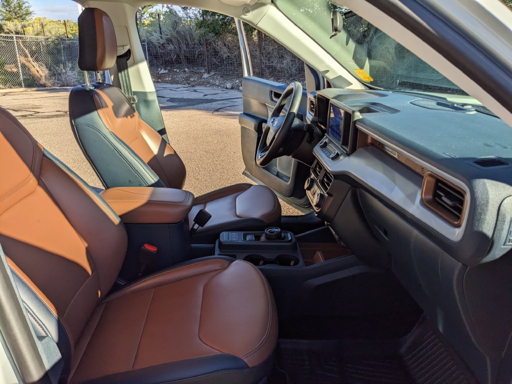 Certified 2024 Ford Maverick Lariat FWD image 20