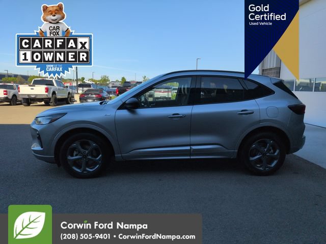 Certified 2023 Ford Escape ST-Line AWD/4WD image 8