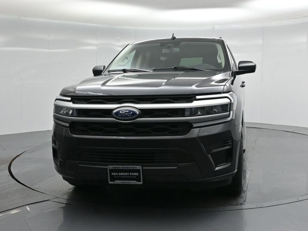 Certified 2024 Ford Expedition Max XLT image 61