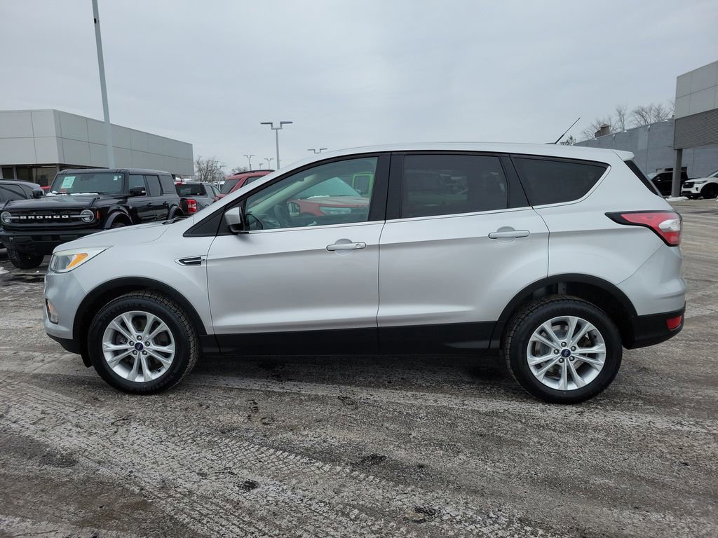 Certified 2017 Ford Escape SE image 7