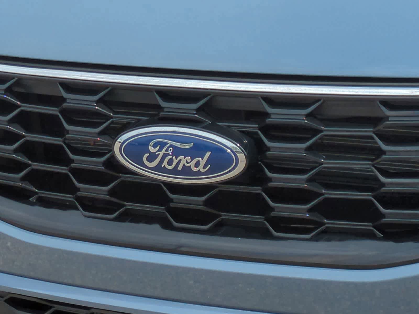 Certified 2024 Ford Escape ST-Line w/ Tech Pack #1 AWD/4WD image 12