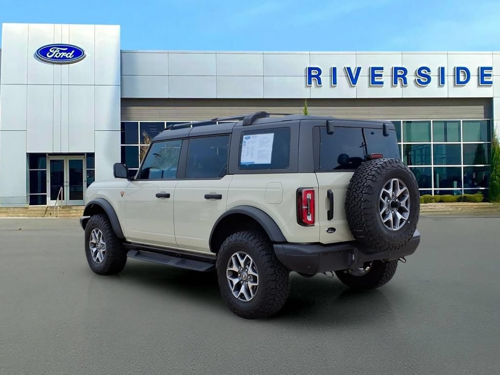Certified 2025 Ford Bronco Badlands AWD/4WD image 5