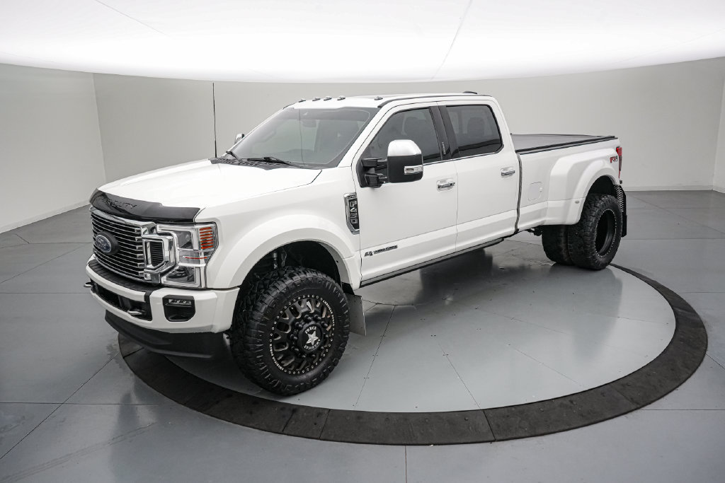 Certified 2022 Ford F450 Platinum w/ FX4 Off-Road Package AWD/4WD image 10
