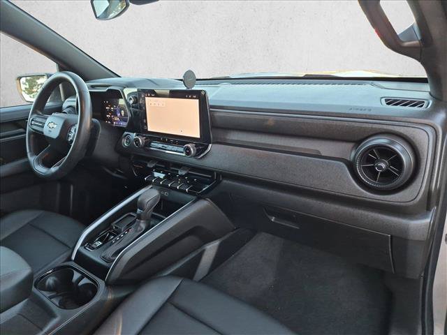 Used 2024 Chevrolet Colorado W/T w/ Safety Package RWD image 22