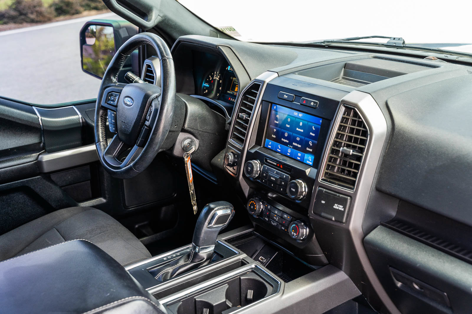 Certified 2020 Ford F150 XLT w/ Equipment Group 302A Luxury AWD/4WD image 12