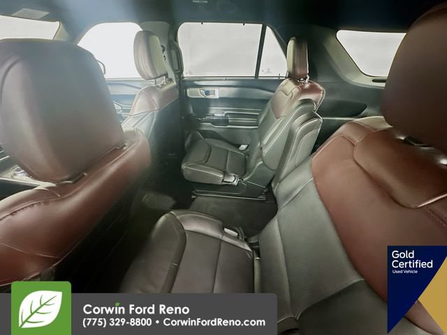 Certified 2024 Ford Explorer Platinum w/ Technology Package AWD/4WD image 30