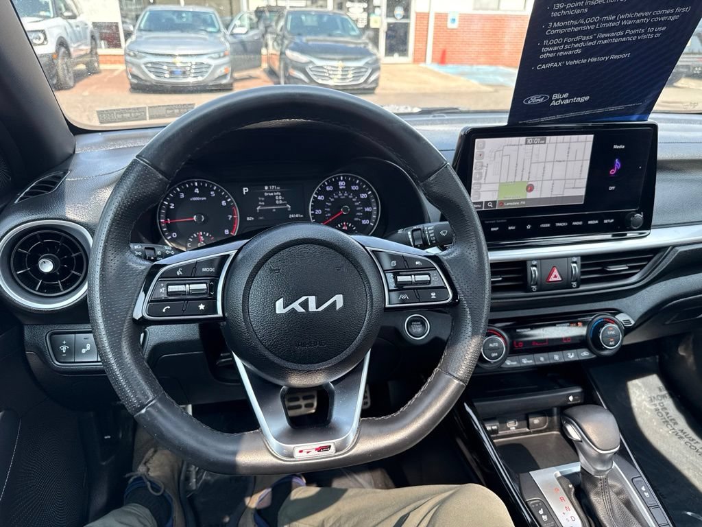 Used 2023 Kia Forte GT-Line w/ GT-Line Premium Package FWD image 19