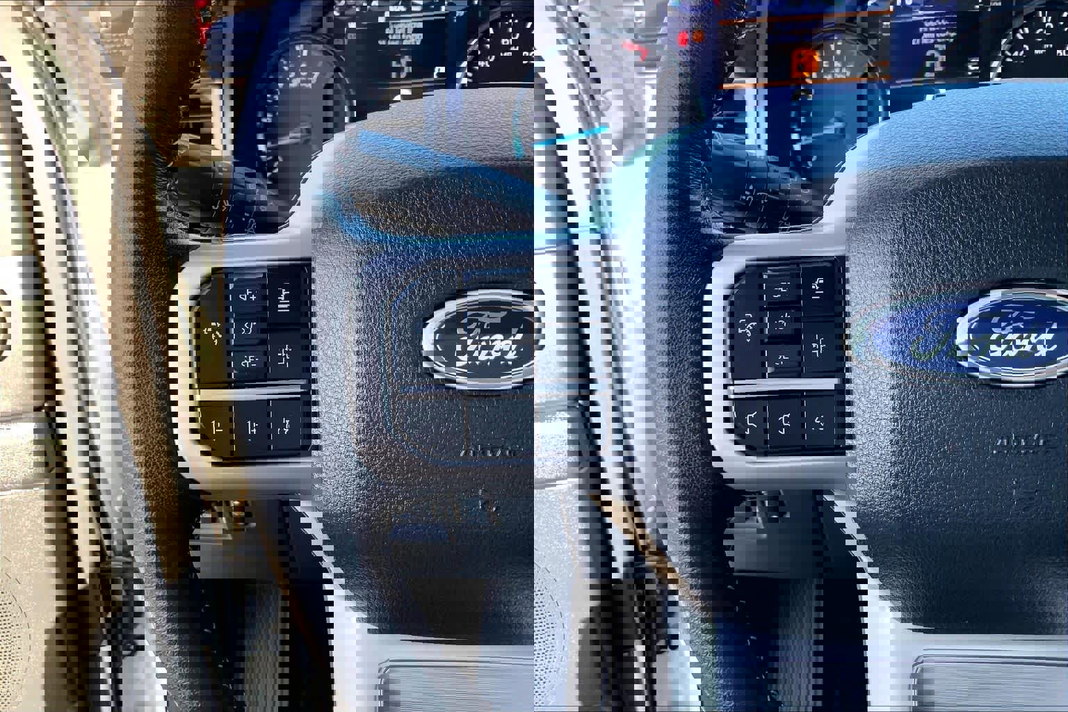 Certified 2023 Ford Expedition XLT image 20