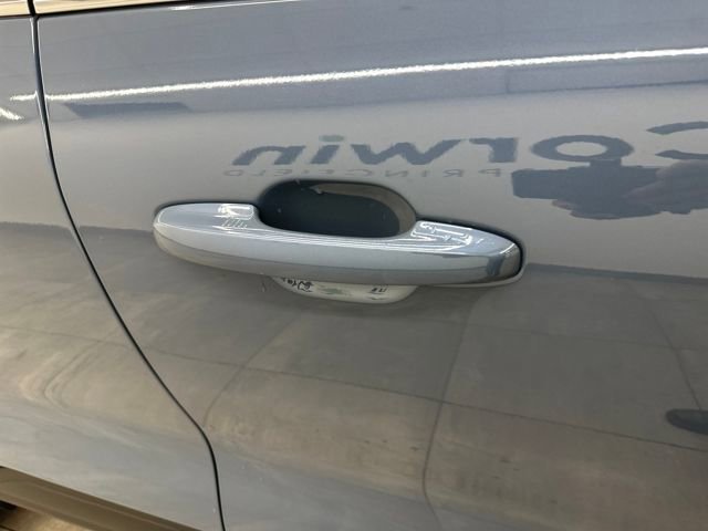 Certified 2025 Ford Escape Platinum image 9