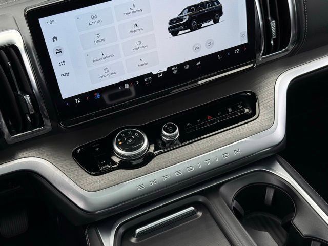 Certified 2025 Ford Expedition Max Platinum AWD/4WD image 41