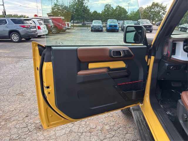 Certified 2024 Ford Bronco Heritage Edition AWD/4WD image 17