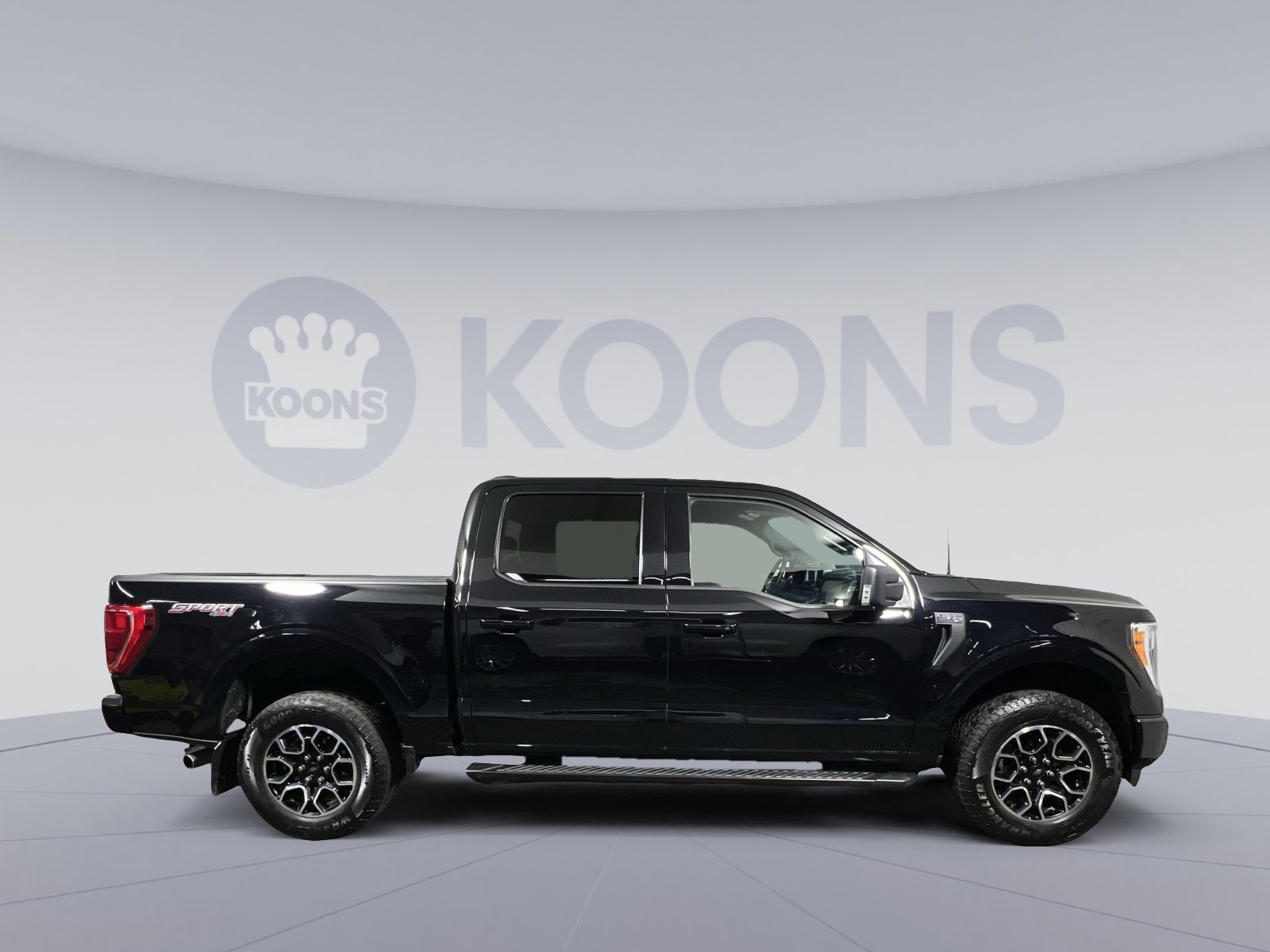 Certified 2023 Ford F150 XLT w/ Equipment Group 302A High image 8