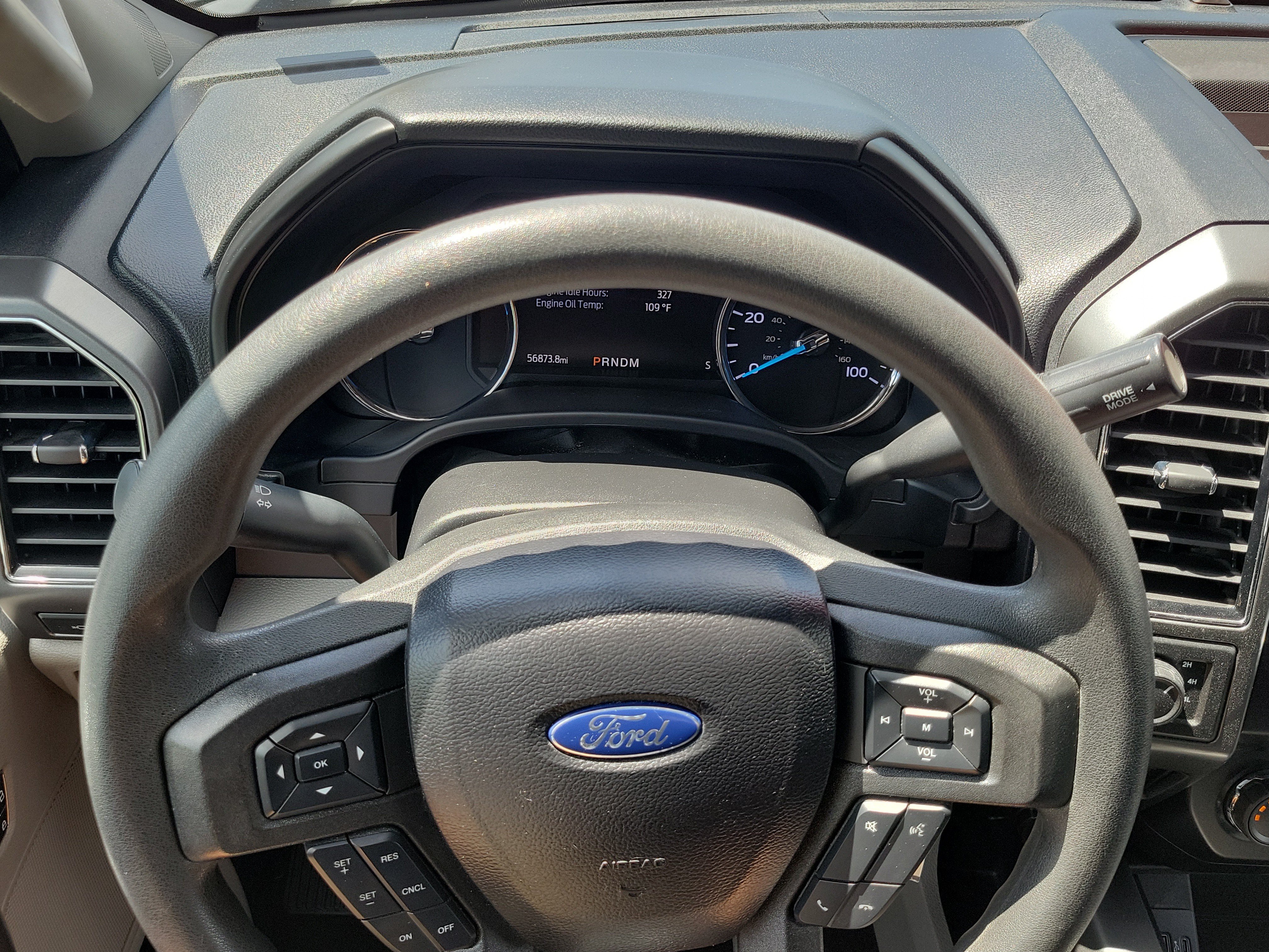 Certified 2020 Ford F250 XLT w/ XLT Premium Package AWD/4WD image 20