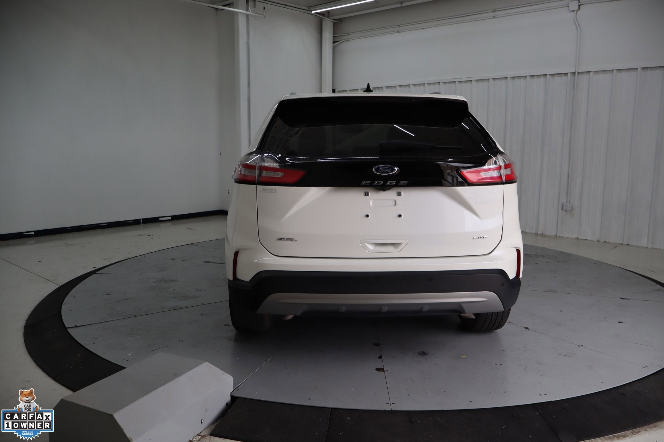 Certified 2024 Ford Edge SEL w/ Convenience Package image 4