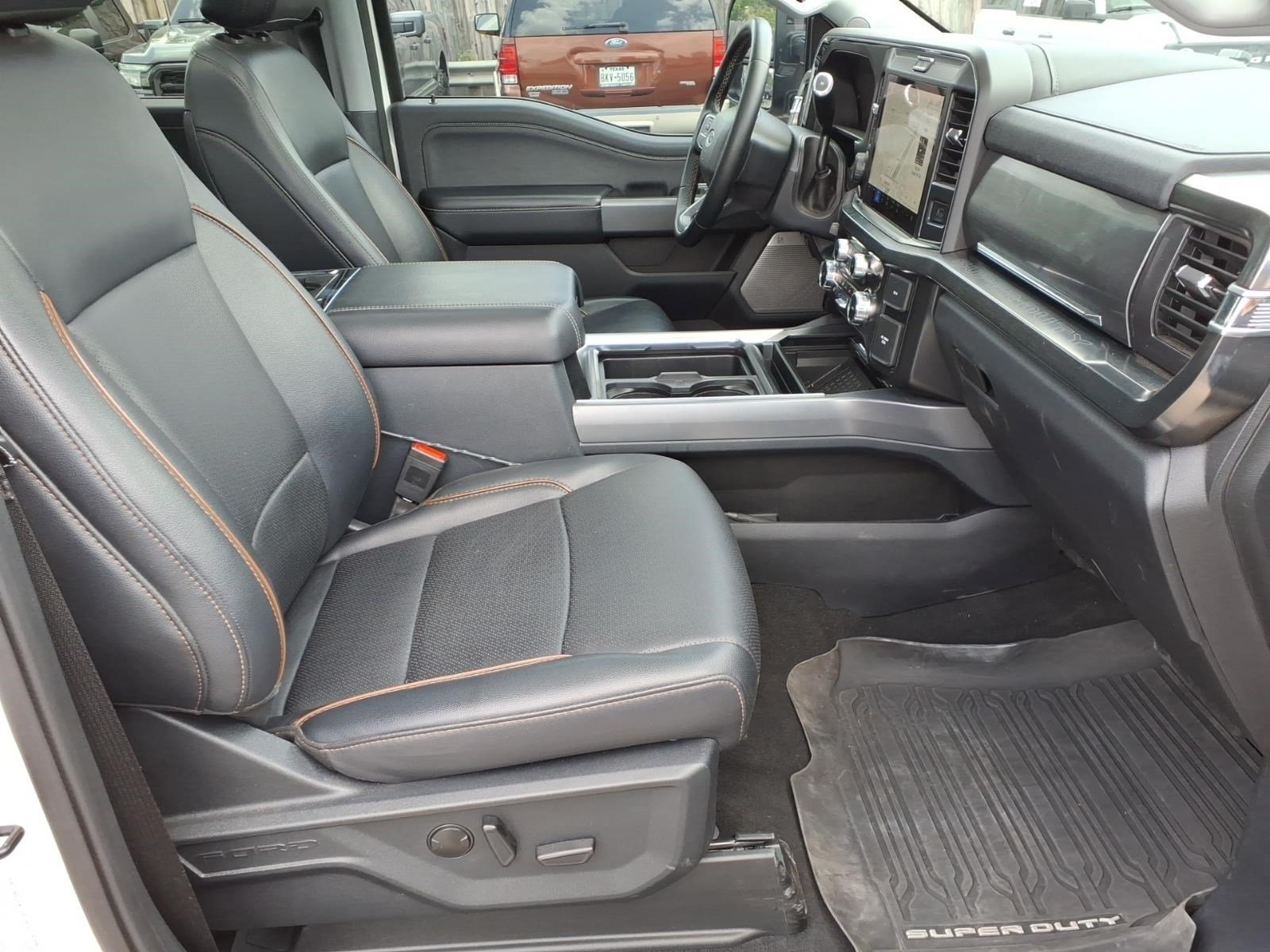 Certified 2025 Ford F250 Lariat w/ Lariat Ultimate Package AWD/4WD image 19