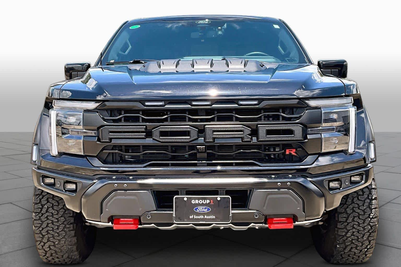 Certified 2025 Ford F150 Raptor w/ Equipment Group 803A Raptor R AWD/4WD image 4