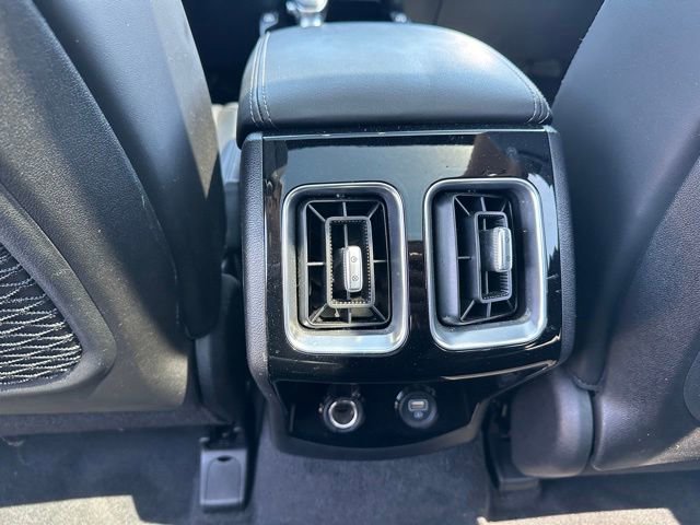 Used 2023 Kia Sorento SX AWD/4WD image 19