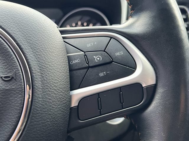 Used 2019 Jeep Compass Limited AWD/4WD image 26