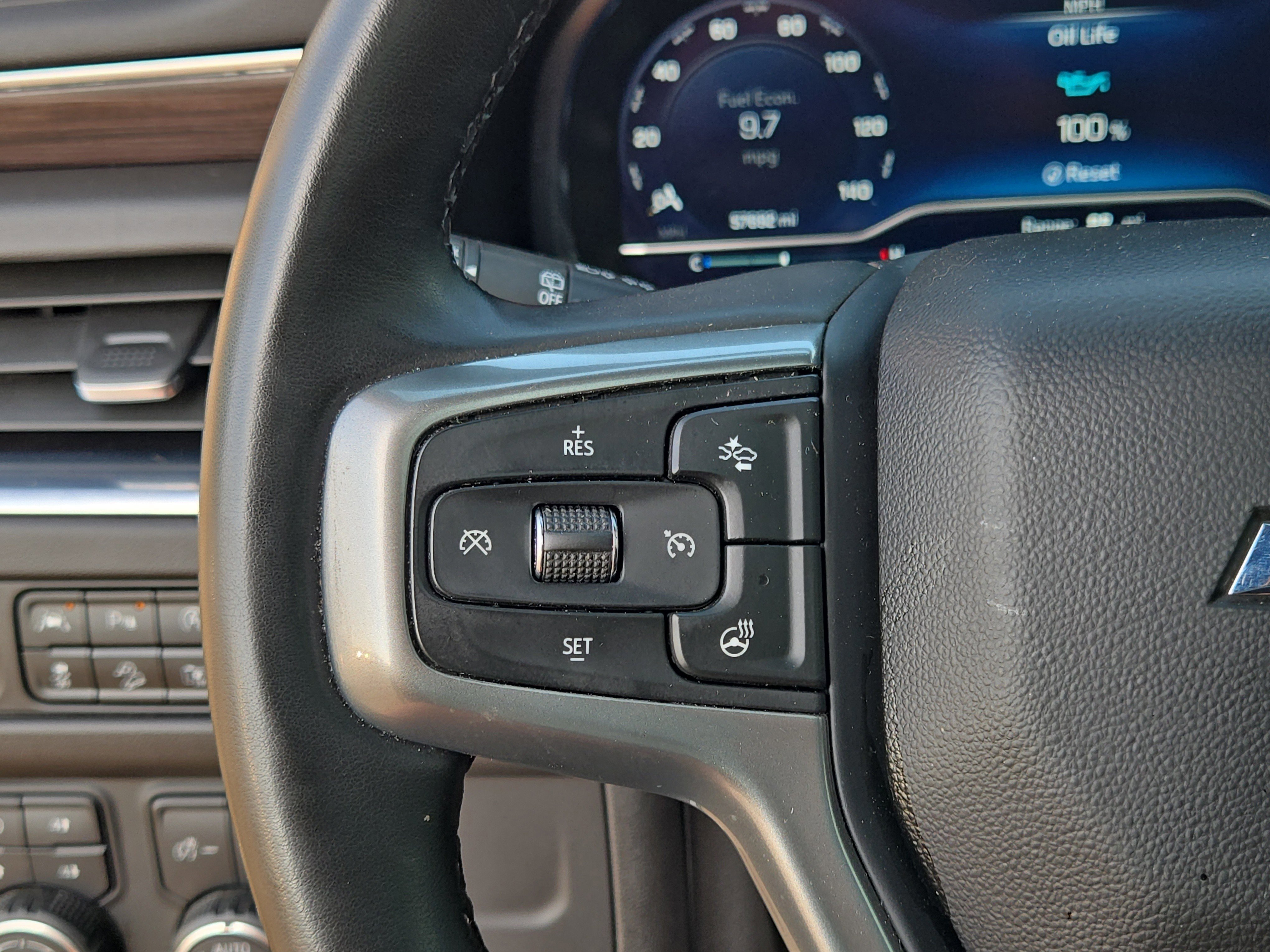 Used 2023 Chevrolet Tahoe Z71 w/ Luxury Package image 27