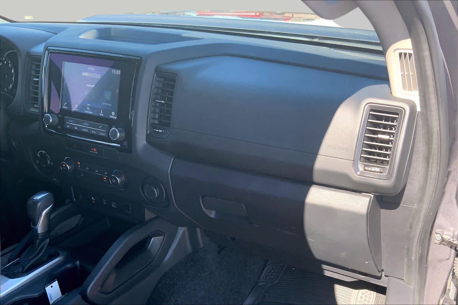 Used 2022 Nissan Frontier S w/ Technology Package AWD/4WD image 19