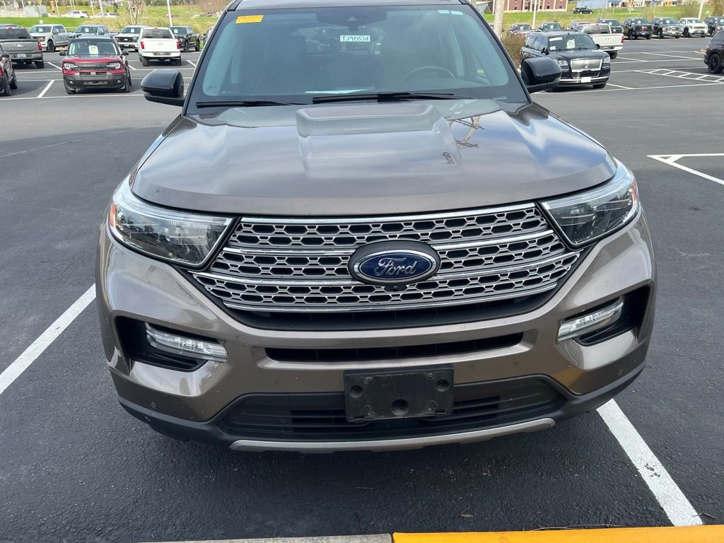 Certified 2021 Ford Explorer Limited w/ Hybrid Equipment Group 310A AWD/4WD image 2