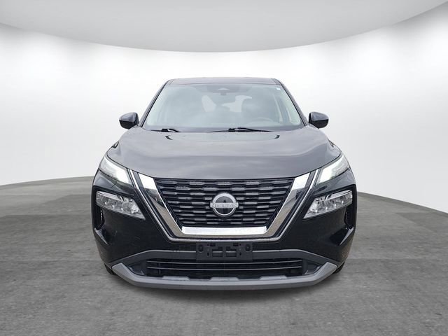 Used 2023 Nissan Rogue SV image 2