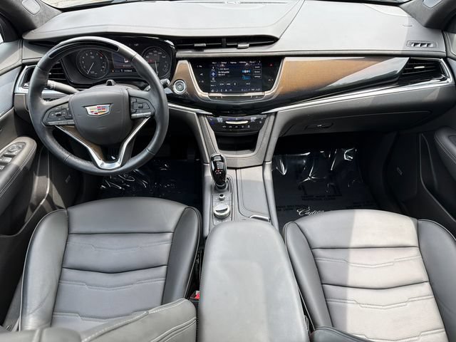 Used 2024 Cadillac XT6 Premium Luxury w/ Platinum Package FWD image 26