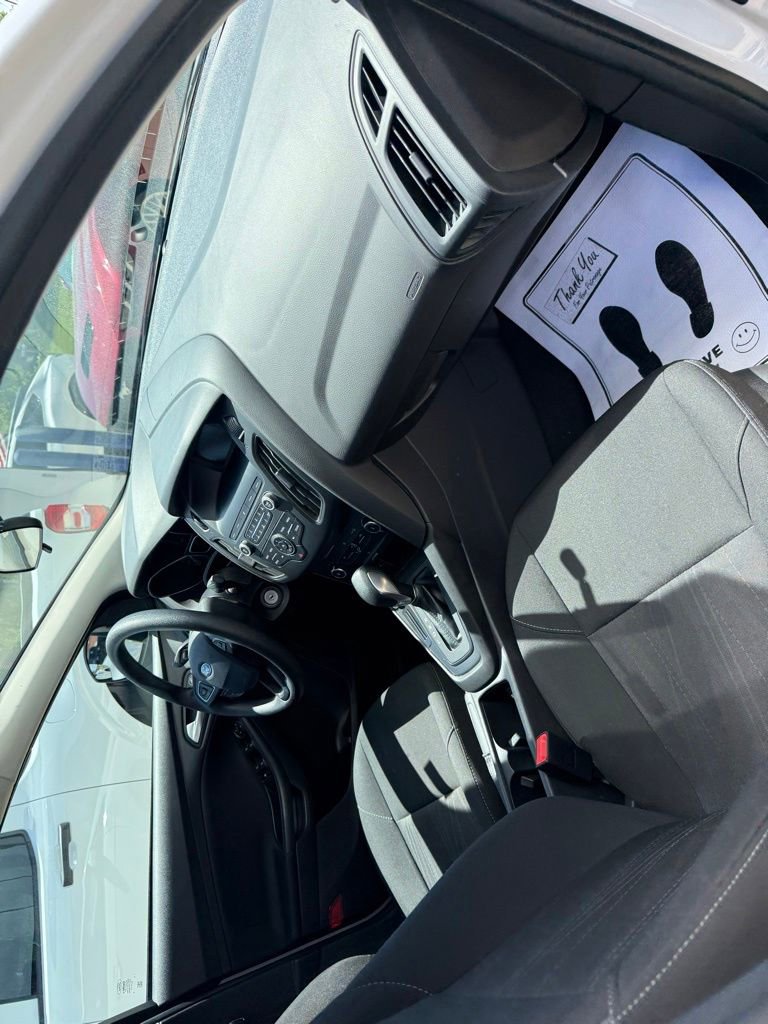 Certified 2018 Ford Focus SE FWD image 15