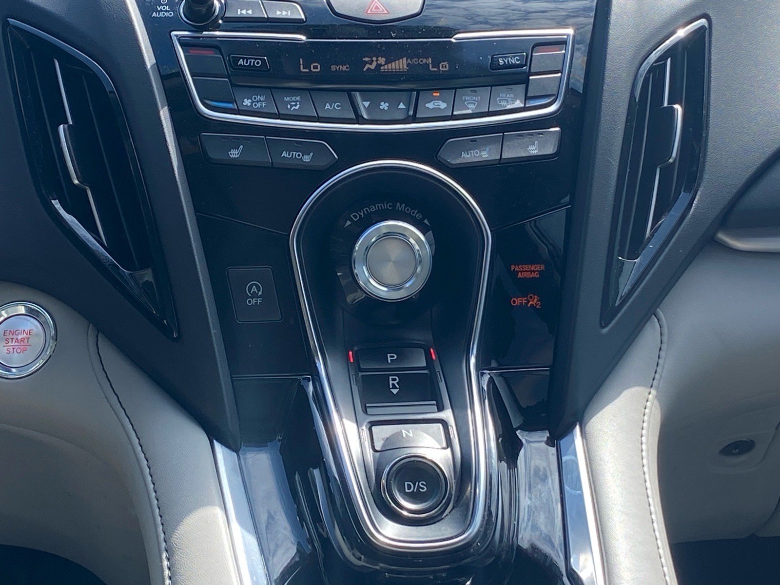 Used 2021 Acura RDX w/ Technology Package AWD/4WD image 10