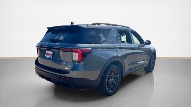 Certified 2025 Ford Explorer ST-Line w/ Premium Package AWD/4WD image 3