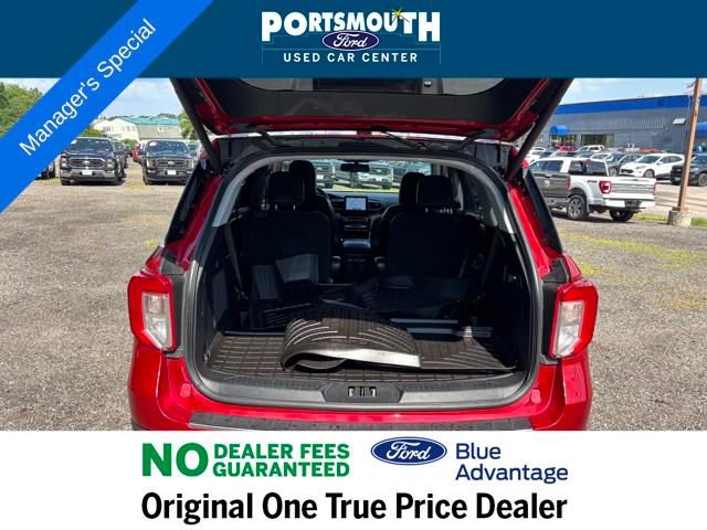 Certified 2022 Ford Explorer Limited w/ Equipment Group 301A image 18