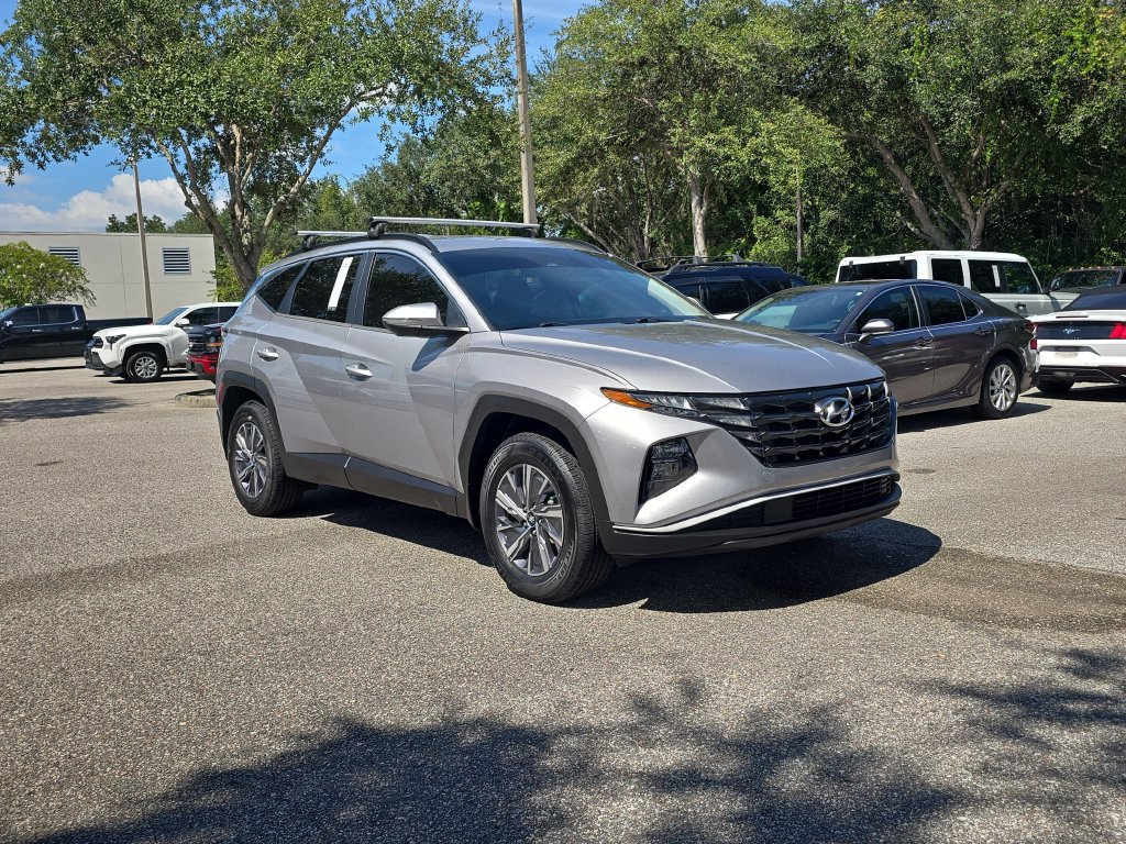Used 2022 Hyundai Tucson Blue AWD/4WD image 2