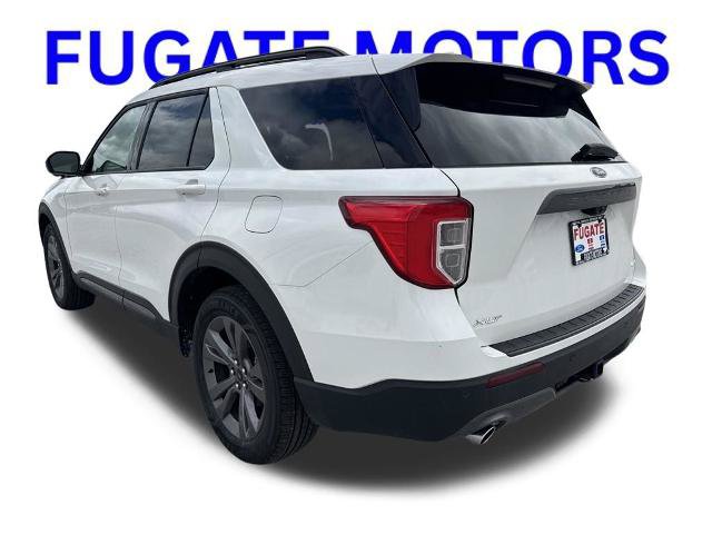Certified 2023 Ford Explorer XLT w/ Equipment Group 202A AWD/4WD image 3