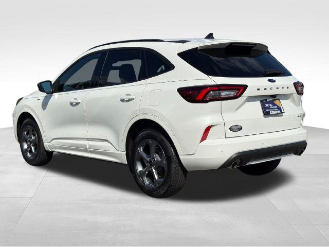 Certified 2024 Ford Escape ST-Line w/ Tech Pack #1 AWD/4WD image 4