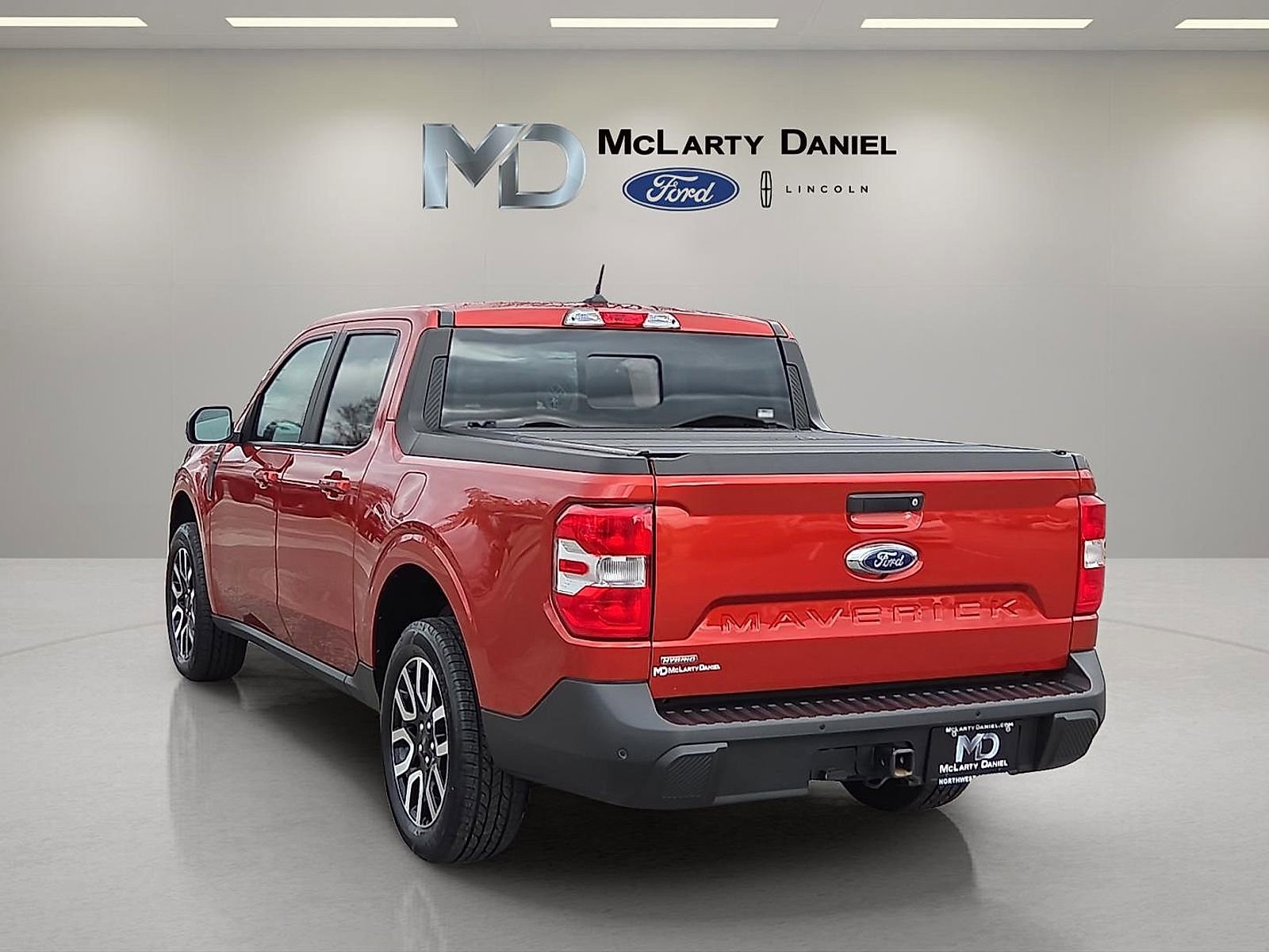 Certified 2024 Ford Maverick Lariat image 4