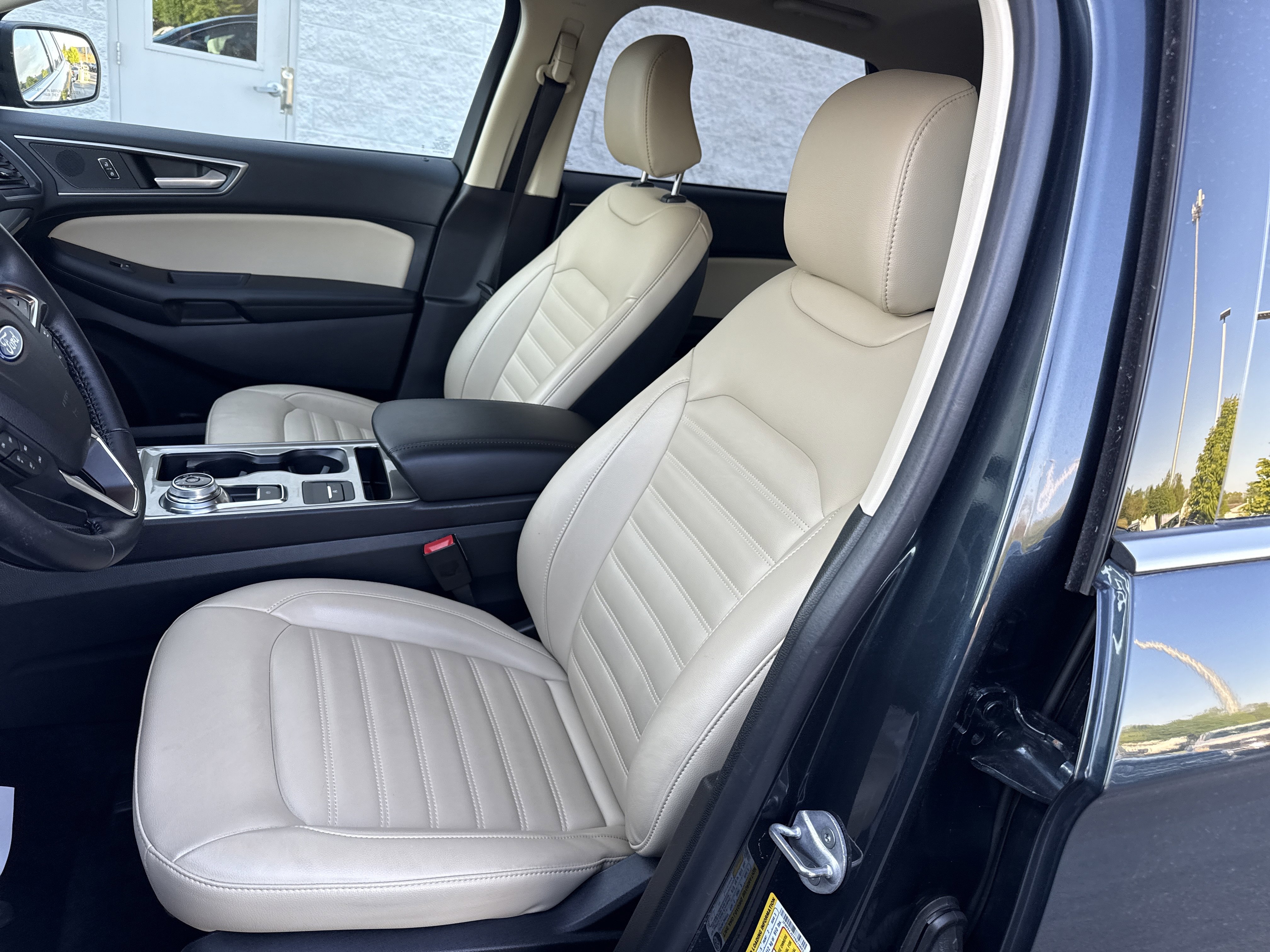 Certified 2023 Ford Edge SEL w/ Convenience Package AWD/4WD image 18