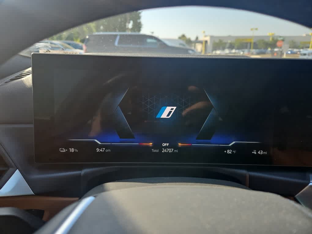 Used 2022 BMW i4 eDrive40 RWD image 19