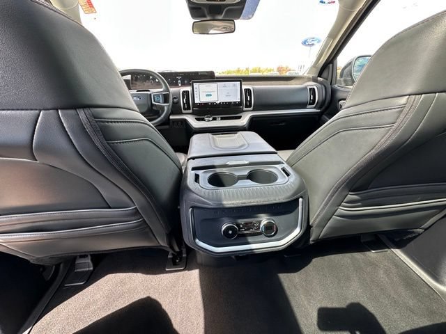 Certified 2025 Ford Expedition Active AWD/4WD image 20