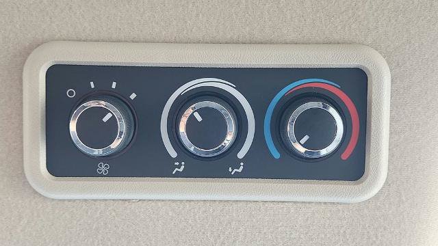 Used 2025 Chevrolet Express 3500 LT w/ LT Preferred Equipment Group RWD image 19