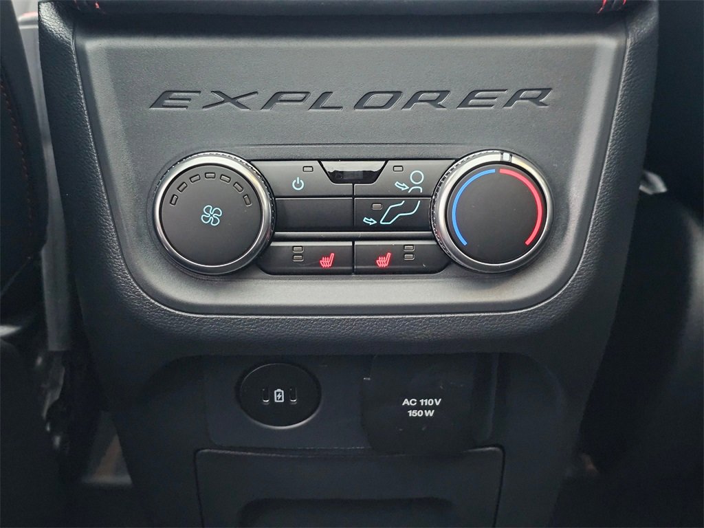 Certified 2026 Ford Explorer ST-Line w/ ST-Line Street Pack image 17