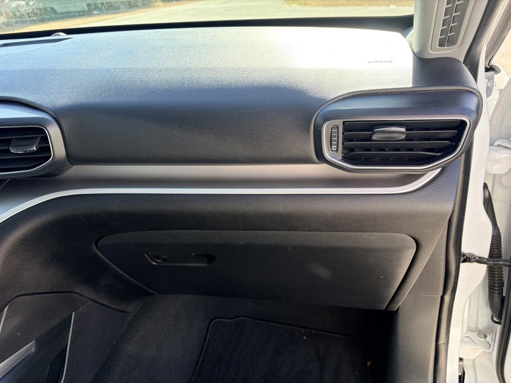 Certified 2021 Ford Explorer XLT w/ Equipment Group 202A image 23