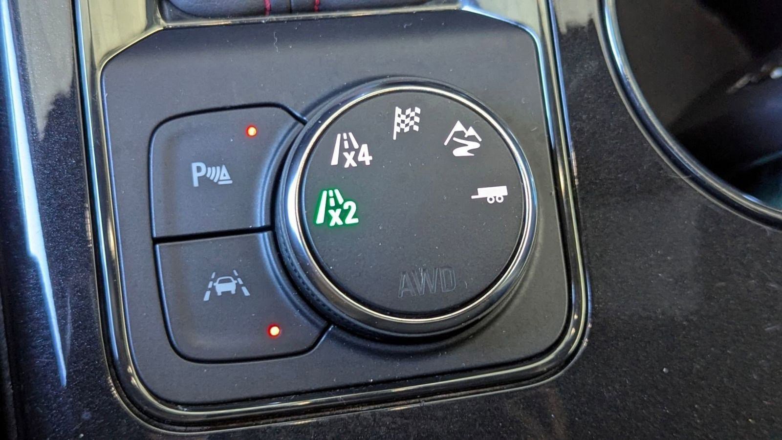 Used 2020 Chevrolet Blazer RS image 29