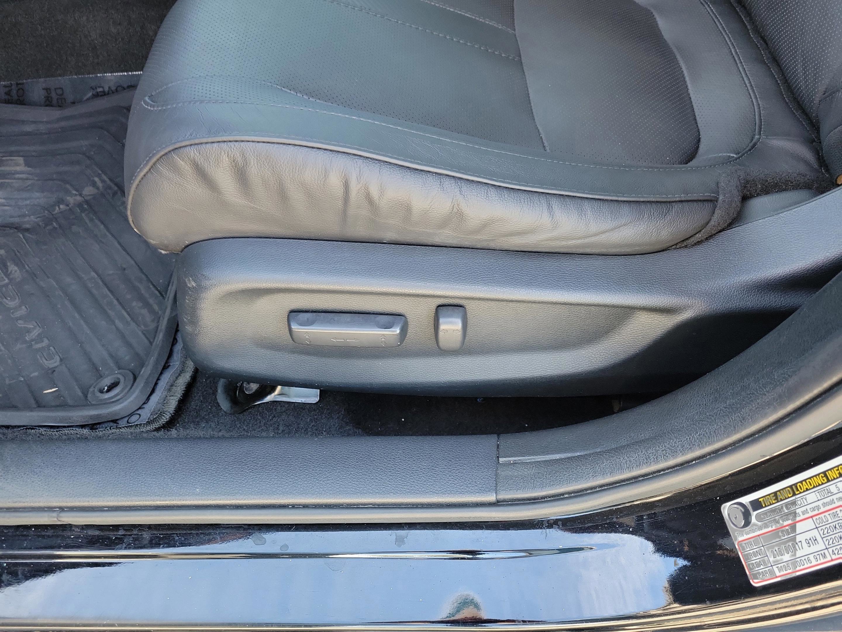 Used 2017 Honda Civic Touring image 9