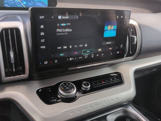 Certified 2025 Ford Expedition Max Active AWD/4WD image 19