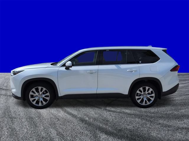 Used 2024 Toyota Grand Highlander Limited FWD image 7